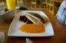 lenguado Soleé con parrillada de verduras y calabaza
