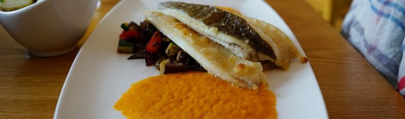 lenguado Soleé con parrillada de verduras y calabaza