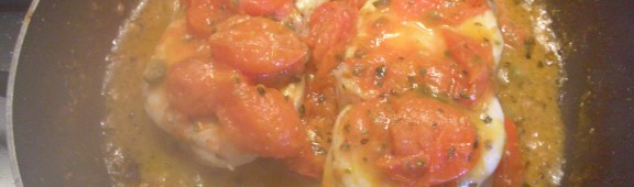 Lenguado en salsa de tomate con alcaparras