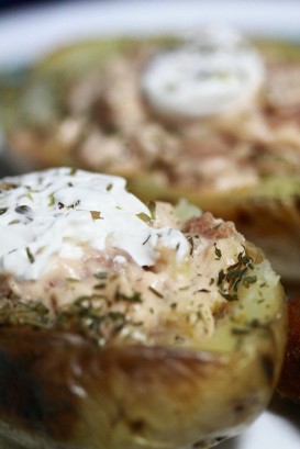 Patata rellena de lenguado al horno