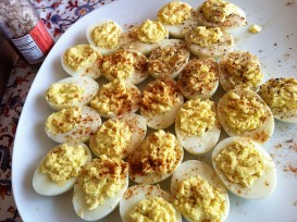 Huevos rellenos de lenguado Soleé